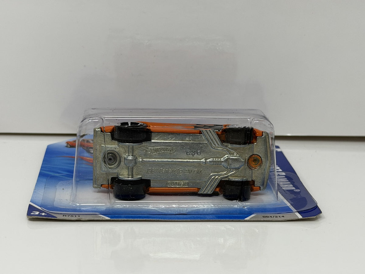 Hot Wheels Muscle Mania 1967 Chevrolet Camaro 1:64 Diecast Orange Short Card