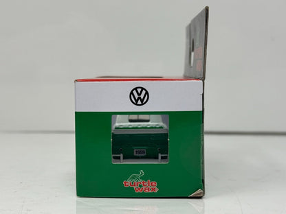 M2 Machines Turtle Wax 1959 Volkswagen Double Cab Truck USA Model 1:64 Diecast