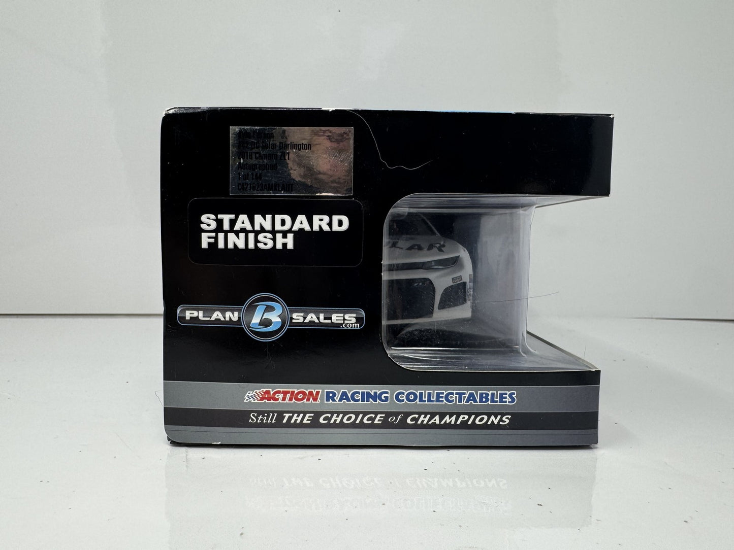 Lionel NASCAR Kyle Larson #42 DC Solar Darlington 2018 Autographed 1:24 Diecast