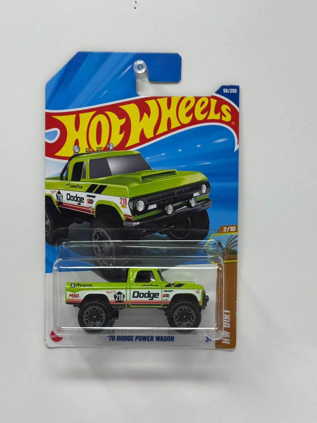 Hot Wheels Dirt 1970 Dodge Power Wagon 1:64 Diecast