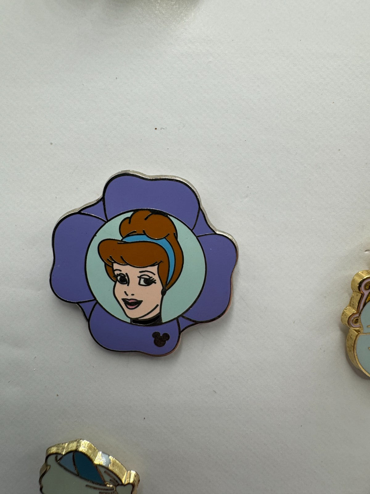 WDW Disney Cinderella Princess Flowers Hidden Mickey Trading Pin DC1S11