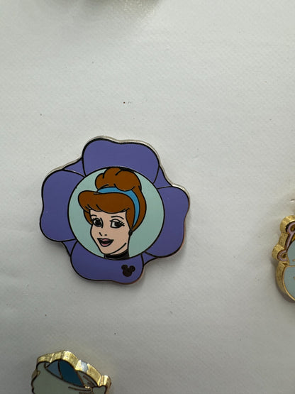 WDW Disney Cinderella Princess Flowers Hidden Mickey Trading Pin DC1S11