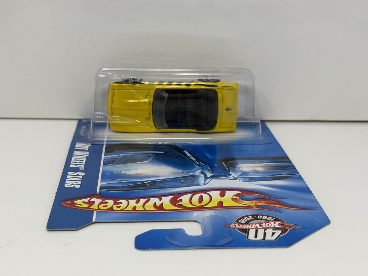 Hot Wheels Hot Wheels Stars 1969 Chevrolet Camaro 1:64 Diecast Yellow