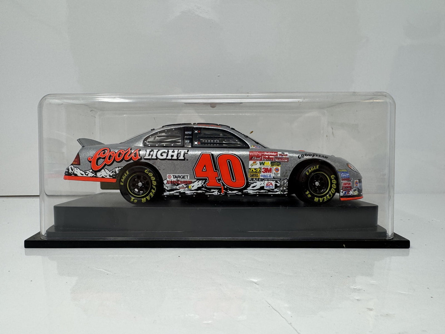 Revell Nascar Sterling Martin #40 Coors Raced Version 2002 Dodge 1:24 Diecast