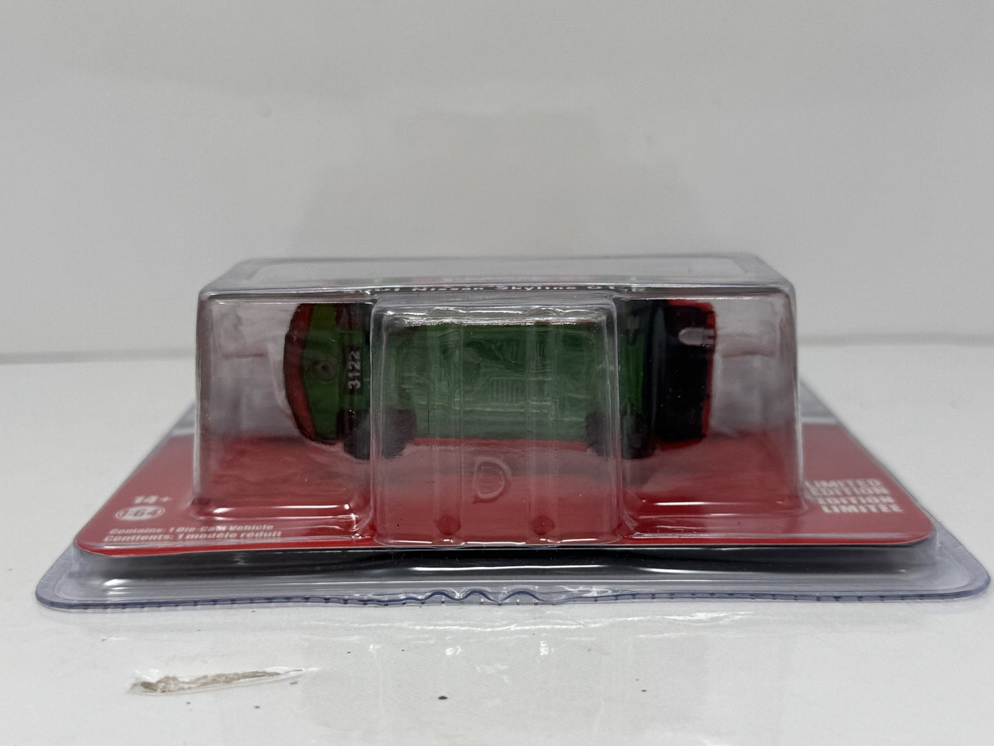 GreenLight Shell Oil Special Edition 2001 Nissan Skyline GT-R CHASE 1:64 Diecast