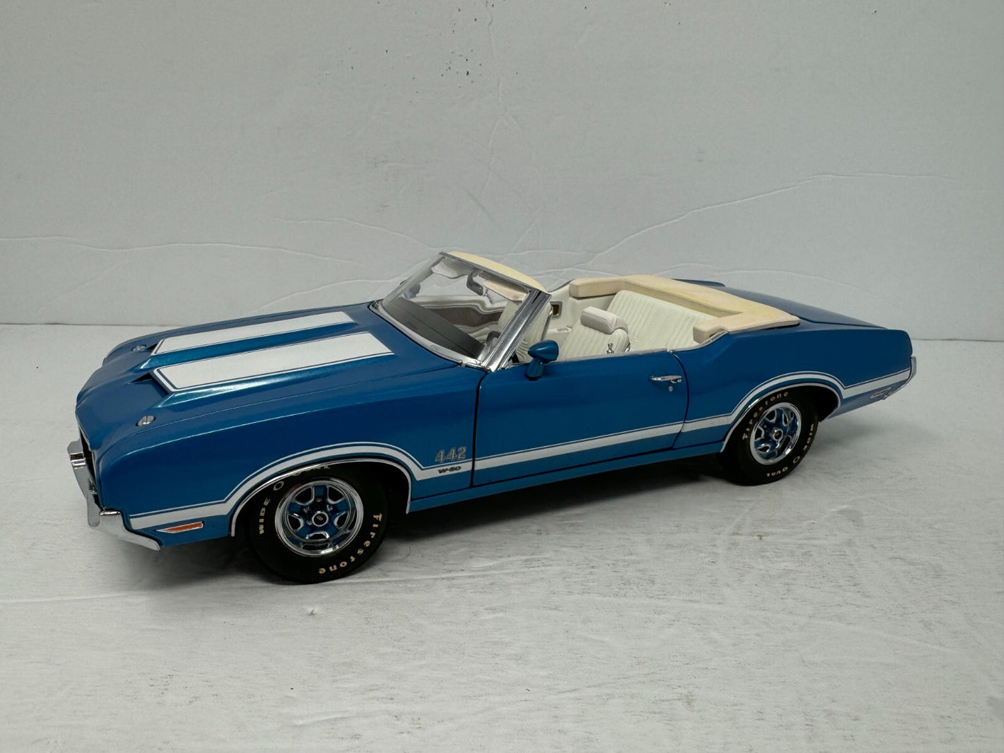 Exact Detail Replicas 1972 Oldsmobile 442 W-30 1:18 Diecast 458/ 2000