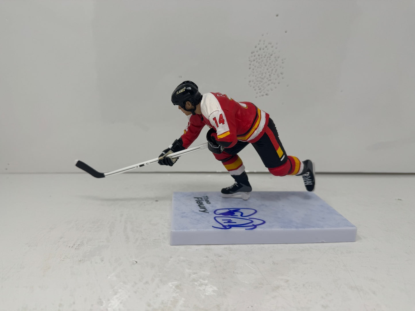 McFarlane NHL Theo Fleury Calgary Flames Figure Auto Signed