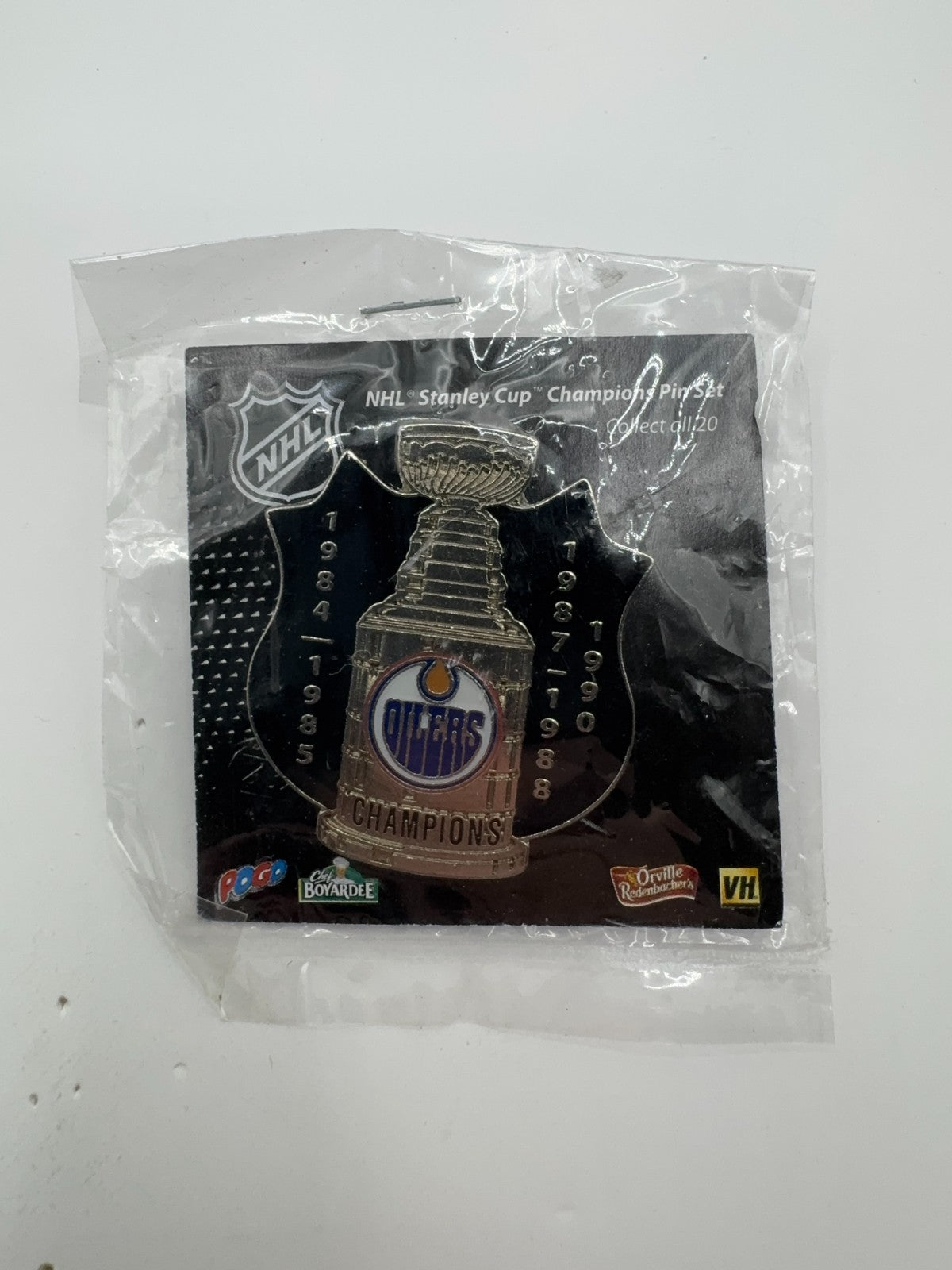 Edmonton Oilers Vintage NHL Stanley Cup Champions Pin 1984-1990