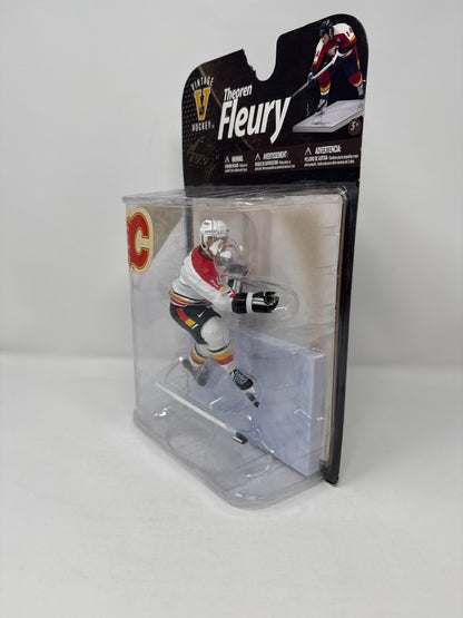 McFarlane NHL Theoren Fleury Calgary Flames Legends Series 8 CHASE Figure