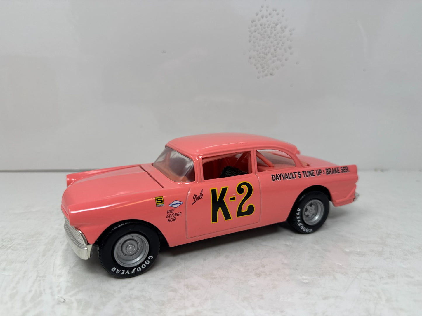 Action Nascar RCCA Dale Earnhardt K-2 1956 Ford Victoria BANK 1:24 Diecast