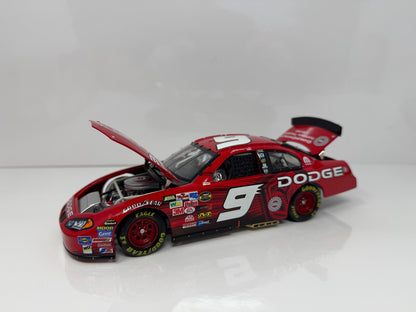 Action NASCAR Kasey Kahne #9 Dodge Dealers 2004 Intrepid 1:24 Diecast