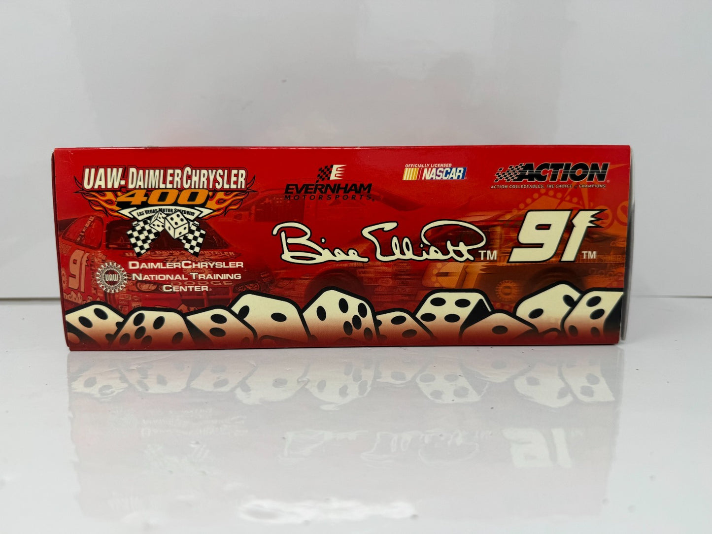 Action NASCAR Bill Elliott #9 Daimler Chrysler 2004 Dodge Intrepid 1:24 Diecast