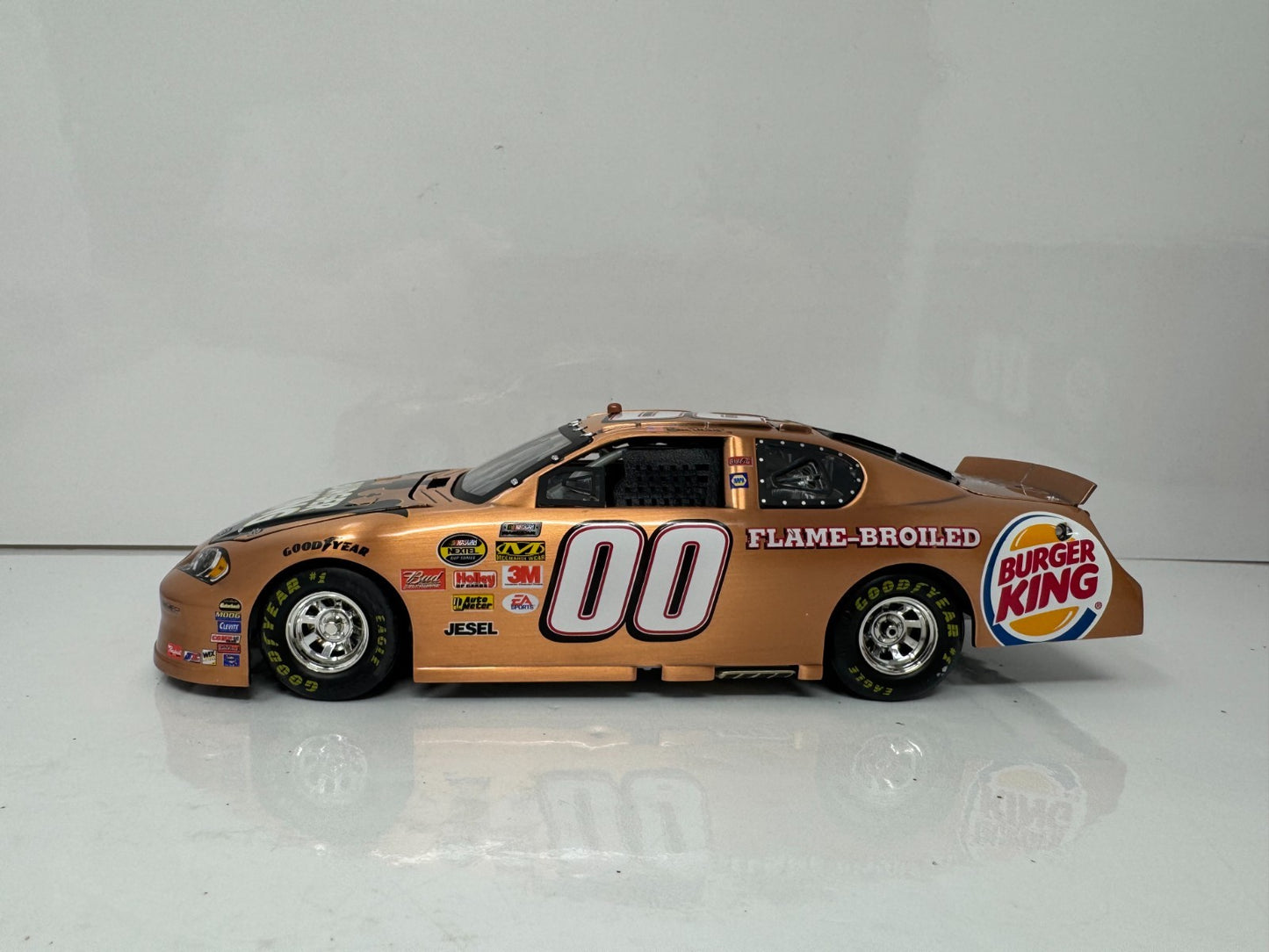 Team Caliber Bill Elliott #00 Burger King 2006 Monte Carlo Copper 1:64 Diecast