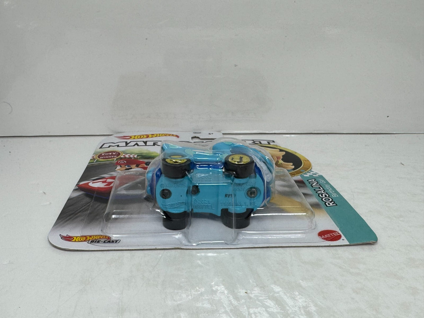 Hot Wheels Mario Kart Rosalina Birthday Girl 1:64 Diecast