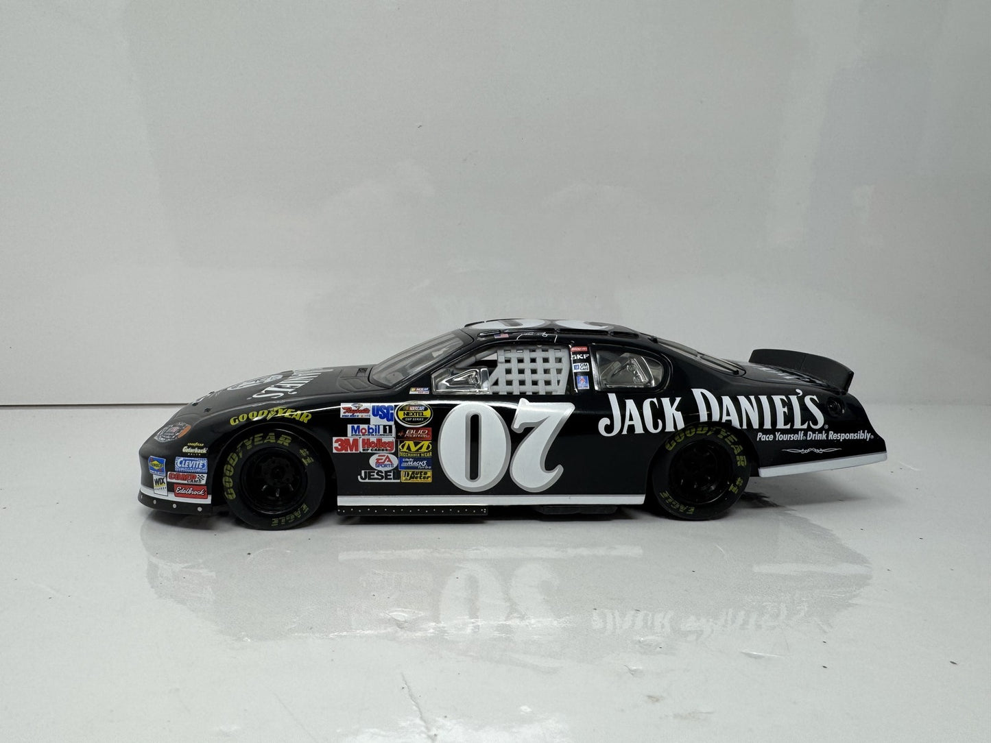 AP Action Nascar Dave Blaney #07 Jack Daniels Chevrolet Monte Carlo 1:24 Diecast