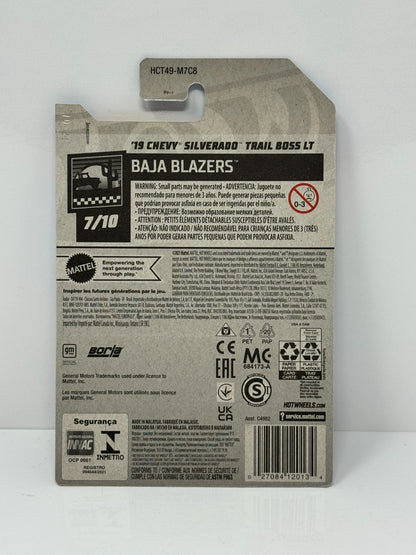 Hot Wheels Baja Blazers 2019 Chevy Silverado Trail Boss LT 1:64 Diecast