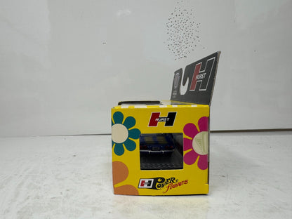 M2 Machines Hurst Power Flowers 1970 Chevrolet Camaro Z/28 RS 1:64 Diecast