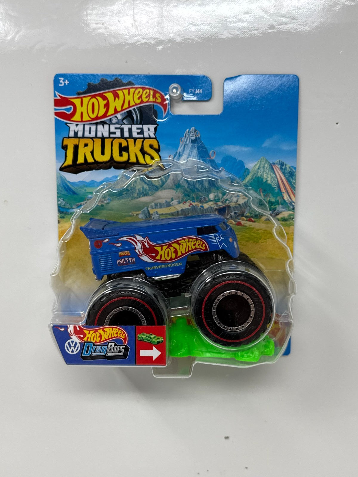 Hot Wheels Monster Trucks Treasure Hunt Phil’s Volkswagen Drag Bus 1:64 Diecast