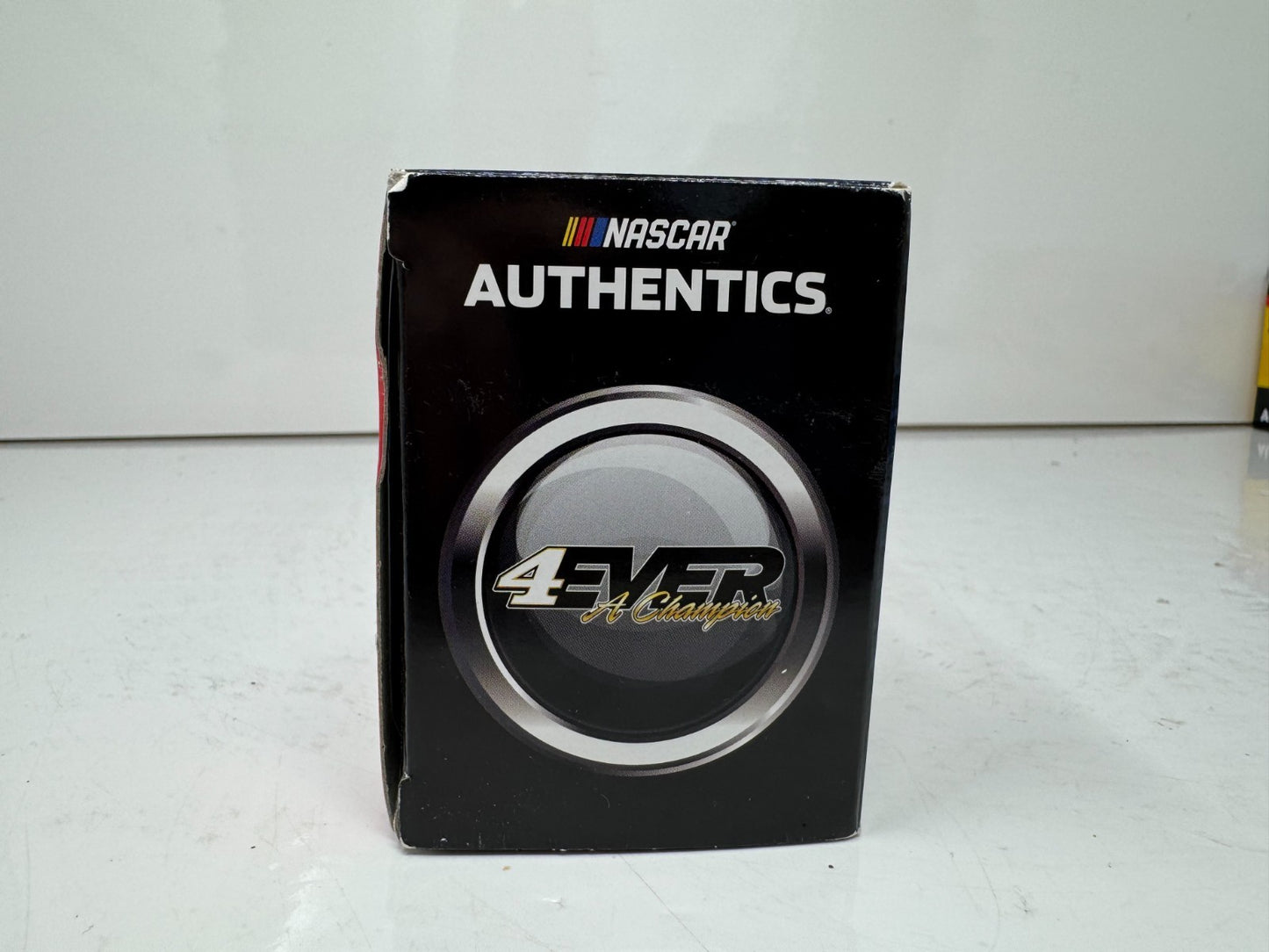 Lionel Nascar Hauler Kevin Harvick & Tony Stewart 4Ever A Champion 164 Diecast