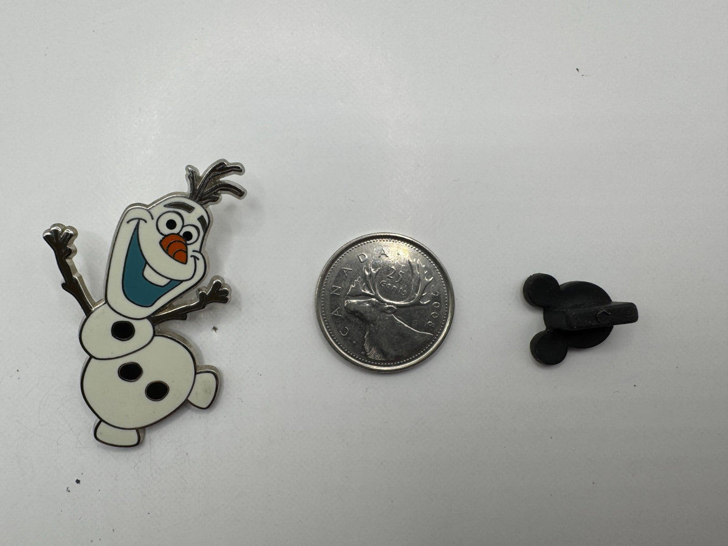 Disney Frozen Snowman Olaf Trading Pin DC1S17