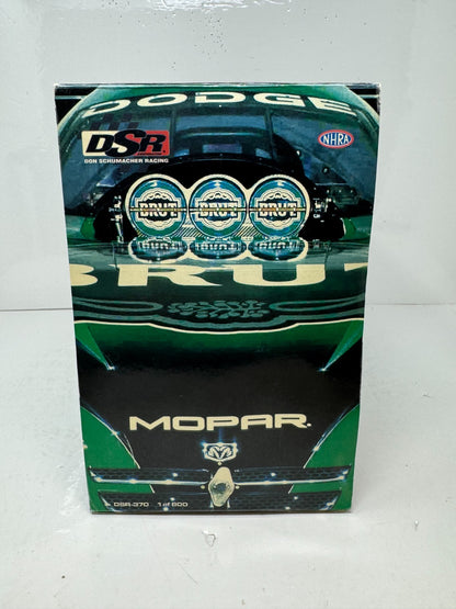 Milestone Ron Capps NHRA Brut 2005 Dodge Stratus Funny Car 1:16 Scale