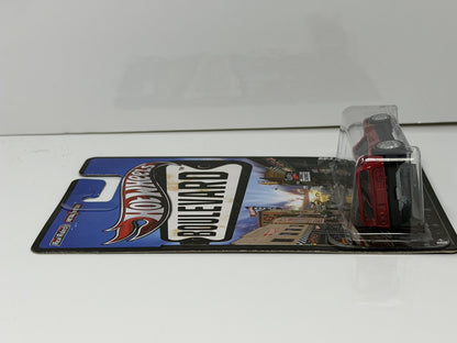 Hot Wheels Boulevard Ferrari F40 1:64 Diecast Real Riders Red
