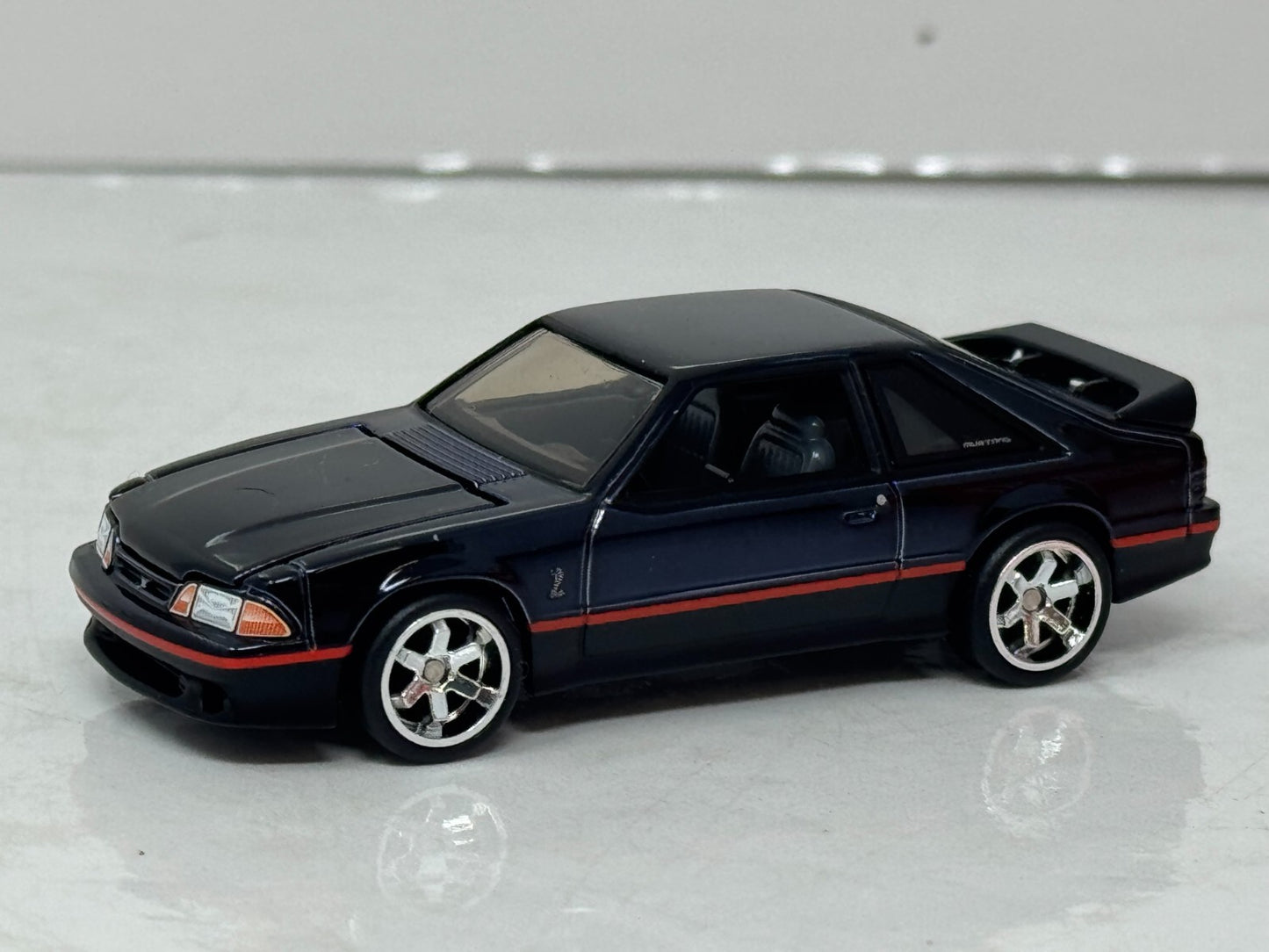 Hot Wheels Red Line Club Exclusive 1993 Ford Mustang Cobra R 1:64 Diecast RLC