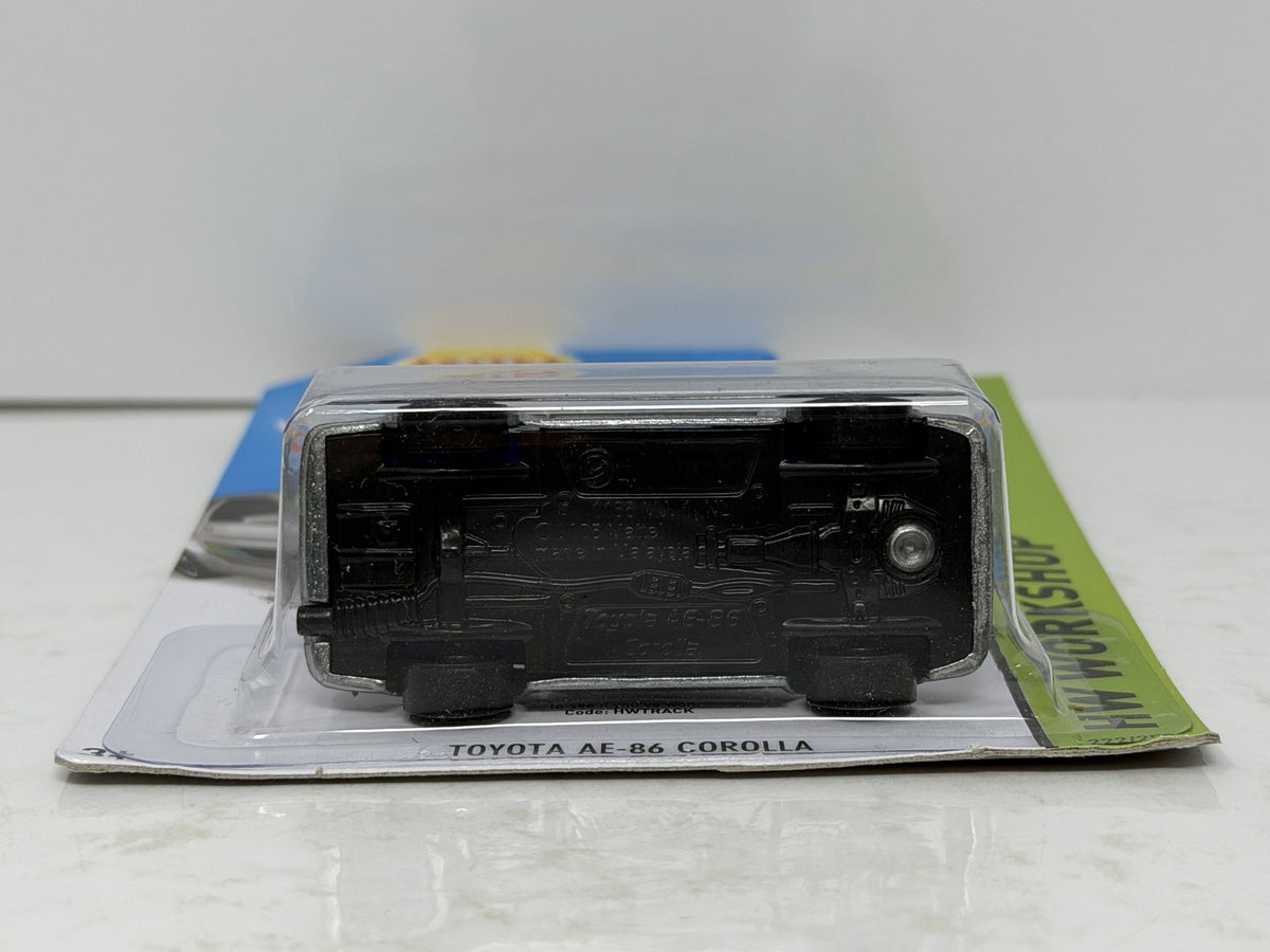 Hot Wheels ZAMAC HW Workshop Toyota AE86 Corolla 1:64 Diecast