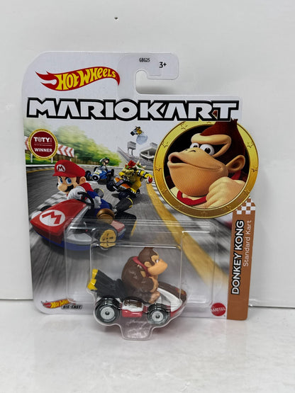 Hot Wheels Mario Kart Donkey Kong Standard Kart 1:64 Diecast