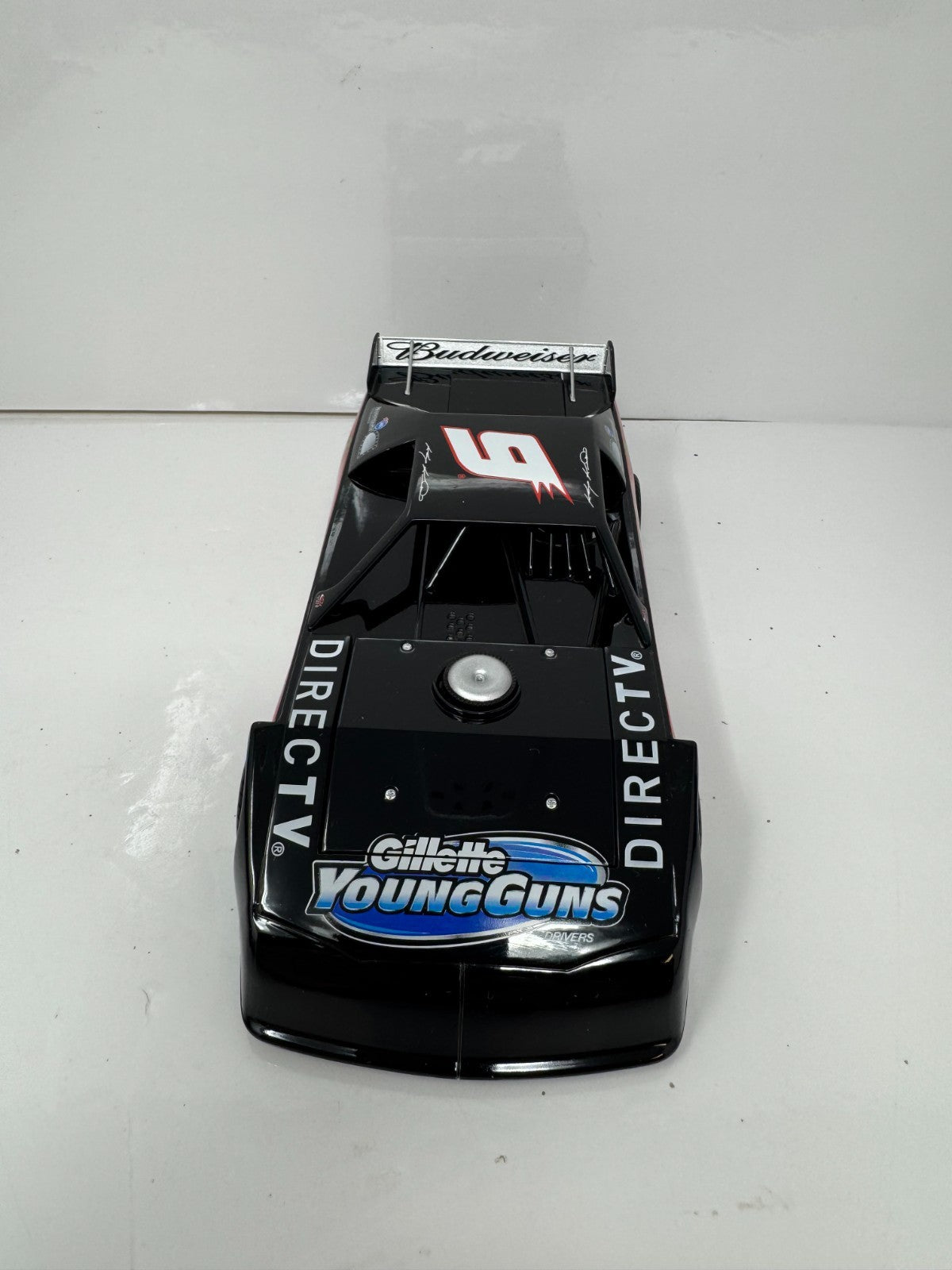 ADC Kasey Kahne #9 Budweiser Gillette Young Guns Dirt Car 1:24 Diecast