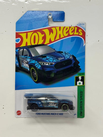 Hot Wheels Treasure Hunt Ford Mustang Mach-E 1400 1:64 Diecast