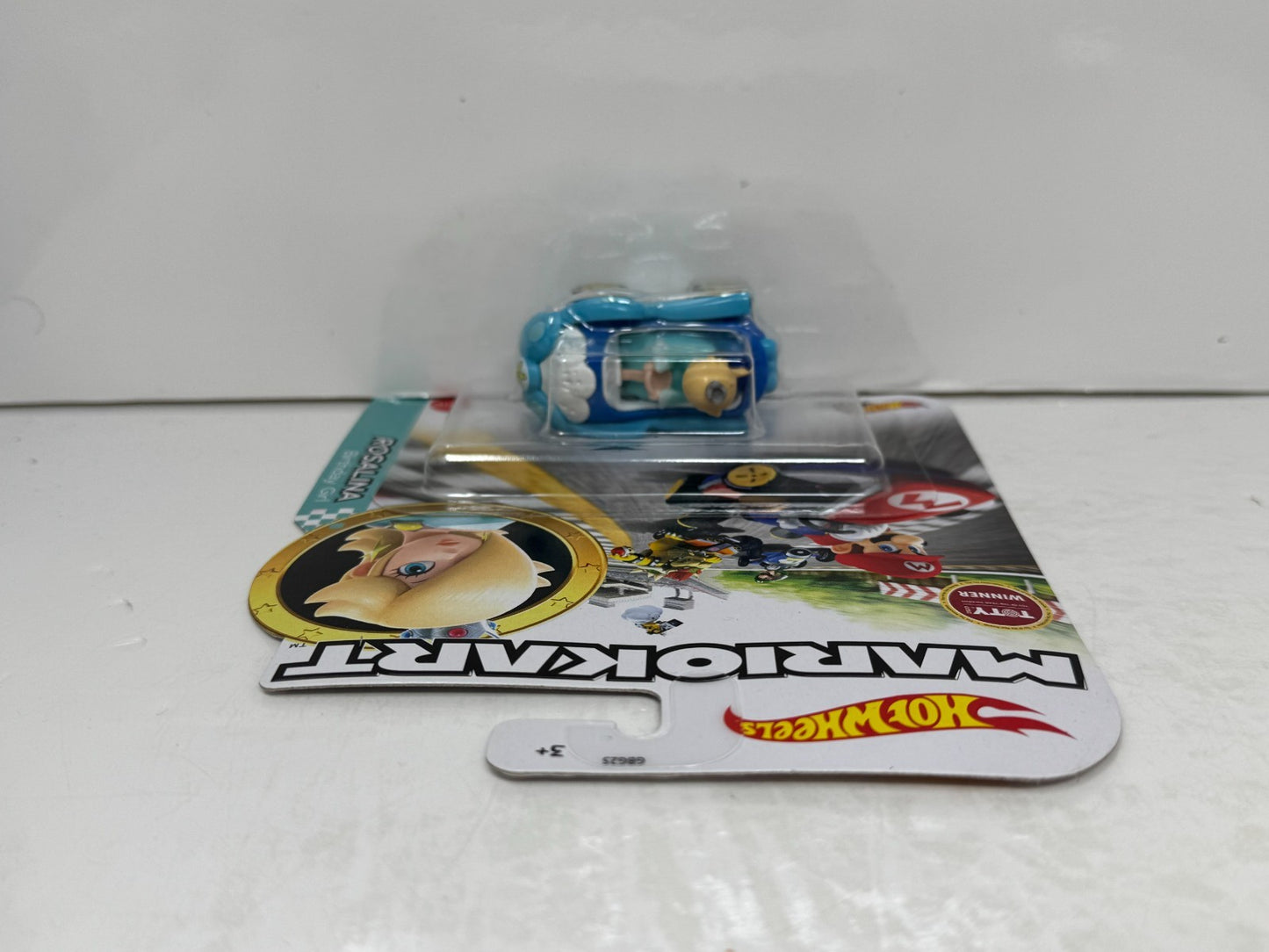 Hot Wheels Mario Kart Rosalina Birthday Girl 1:64 Diecast