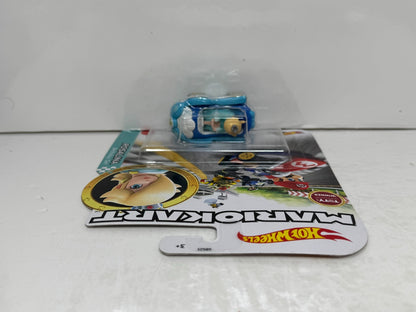 Hot Wheels Mario Kart Rosalina Birthday Girl 1:64 Diecast