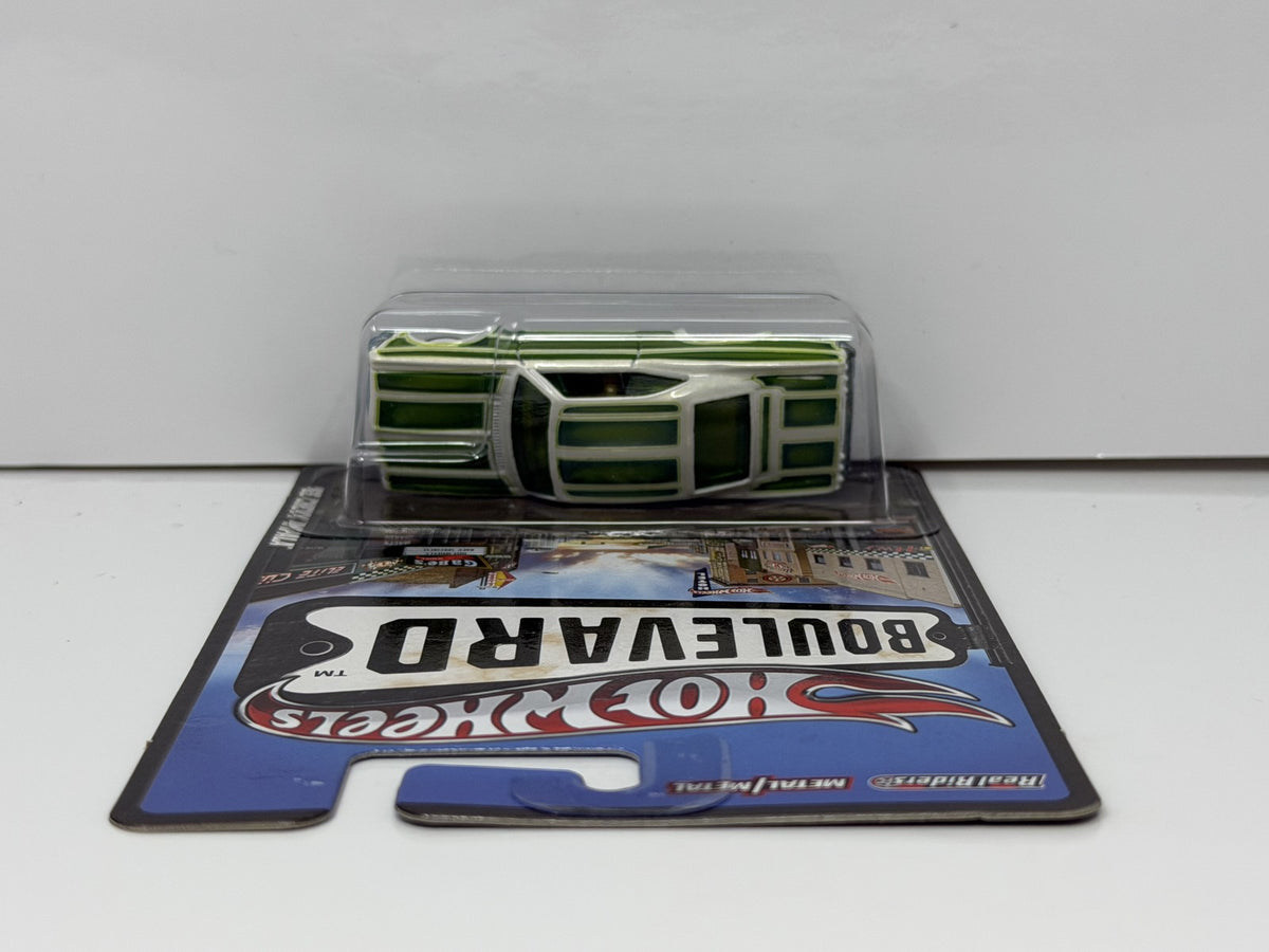 Hot Wheels Boulevard 1965 Chevrolet Impala 1:64 Diecast Real Riders Green White