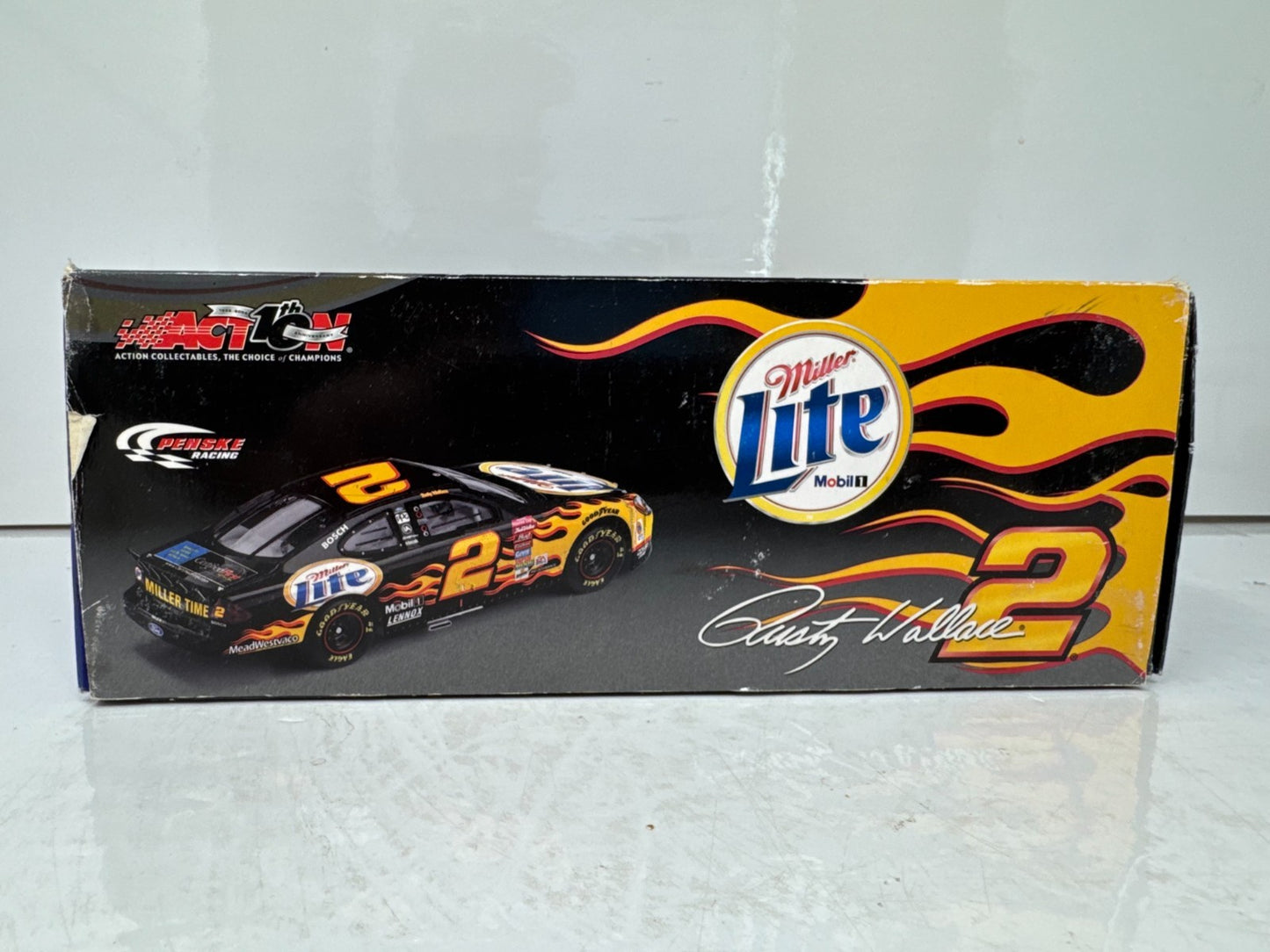 Action Nascar #2 Rusty Wallace Miller Lite Black 2002 Ford Taurus 1:24 Diecast