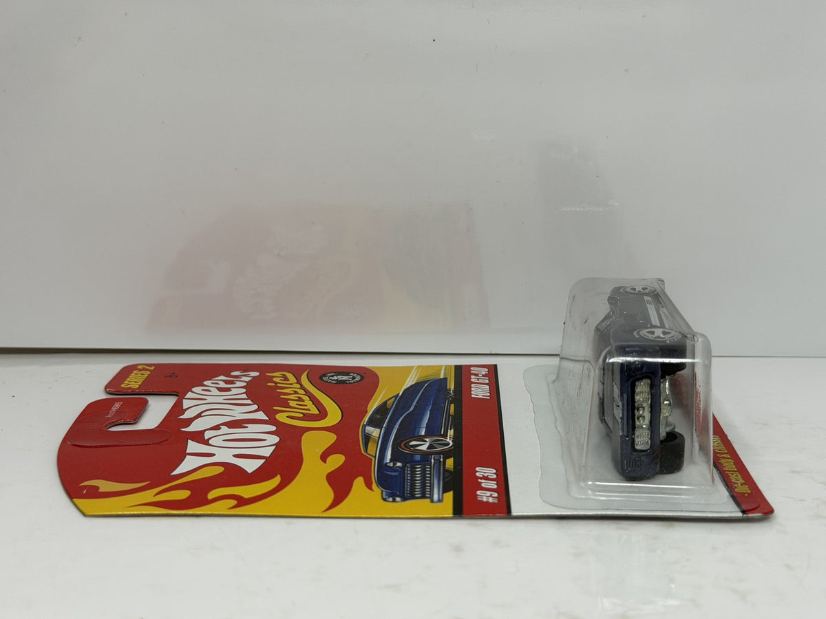Hot Wheels Classics Series 2 Ford GT-40 1:64 Diecast Dark Blue