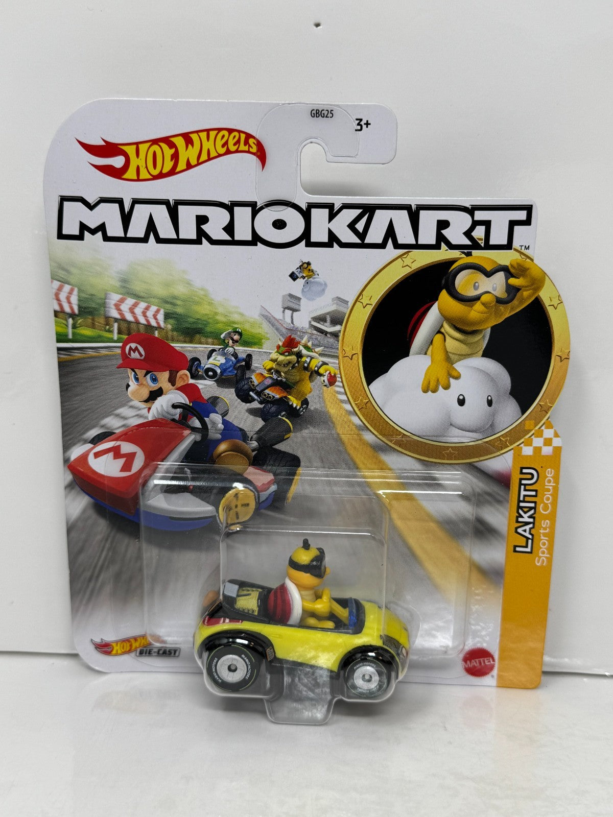 Hot Wheels Mario Kart Lakitu Sports Coupe 1:64 Diecast