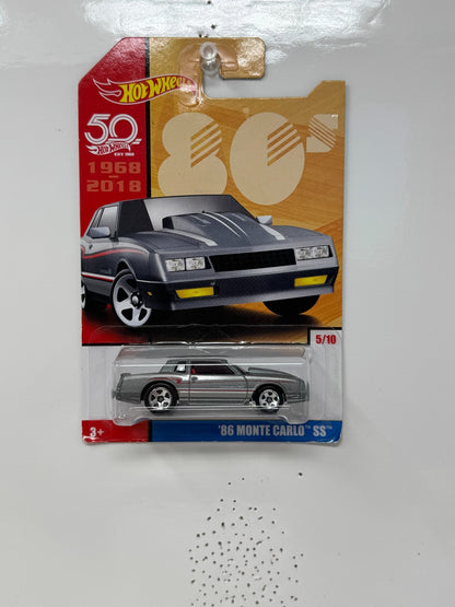 Hot Wheels 80s Decades Throwbacks 1986 Chevrolet Monte Carlo SS 1:64 Diecast