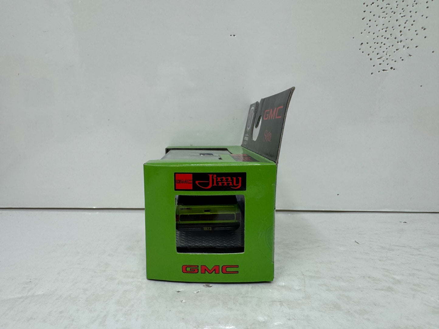 M2 Machines 1973 GMC Jimmy Sierra 1:64 Diecast Green