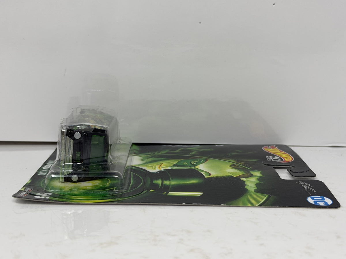 Hot Wheels DC Green Lantern 1966 Dodge A100 1:64 Diecast Real Riders