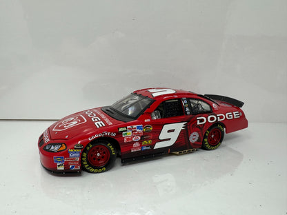 Action NASCAR Kasey Kahne #9 Dodge Dealers Refresh Dodge Intrepid 1:24 Diecast