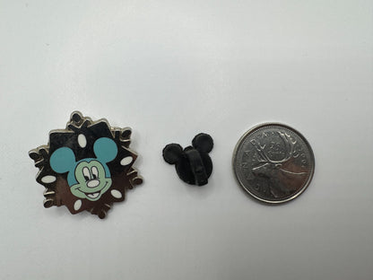 Disney Mickey Mouse Hotel Snowflake Collection Hidden Mickey Trading Pin DC2S1