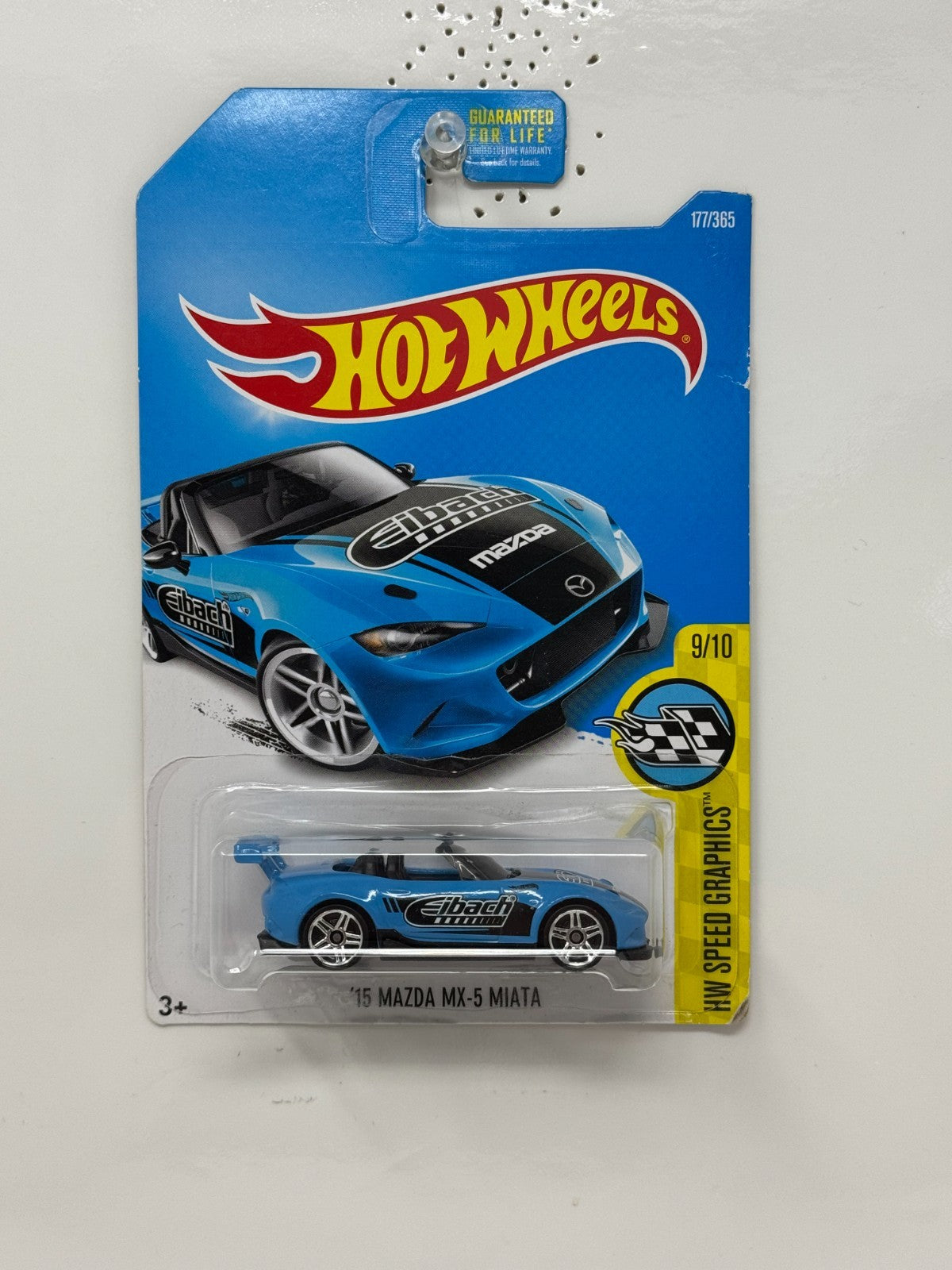 Hot Wheels Speed Graphics 2015 Mazda MX-5 Miata 1:64 Diecast