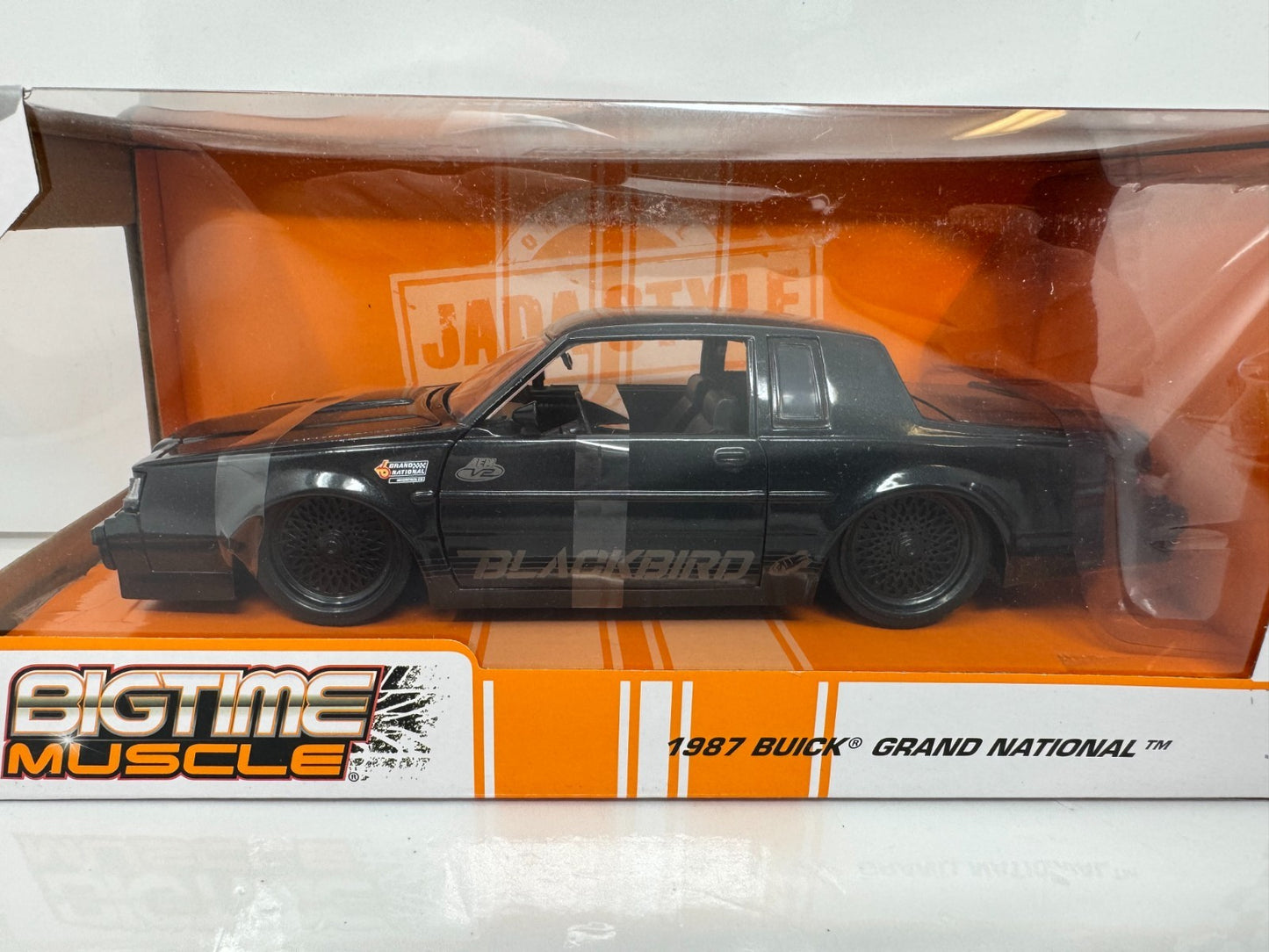 Jada Bigtime Muscle 1987 Buick Grand National Blackbird MiJo Excl. 1:24 Diecast