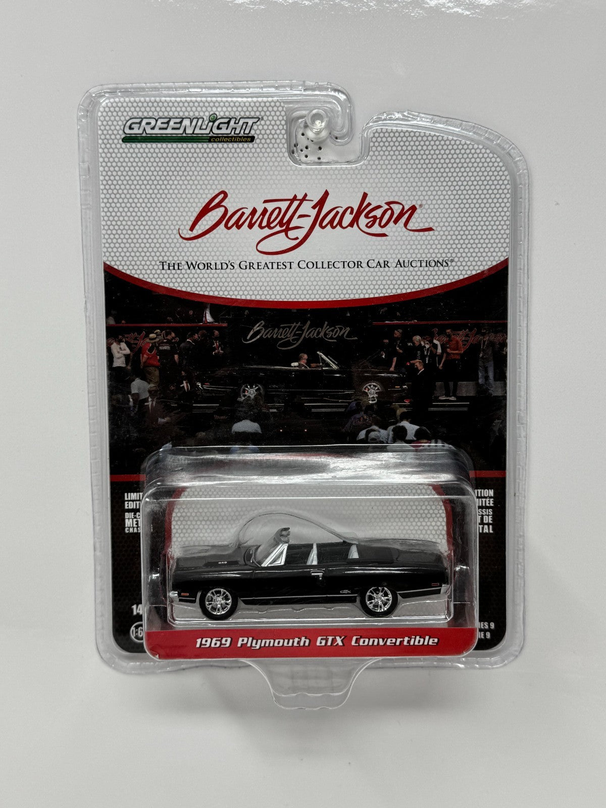 Greenlight Barrett-Jackson 1969 Plymouth GTX Convertible 1:64 Diecast