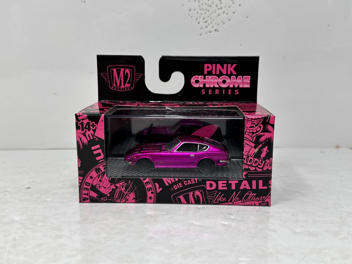 M2 Machines Pink Chrome Series 1970 Nissan Fairlady Z432 1:64 Diecast