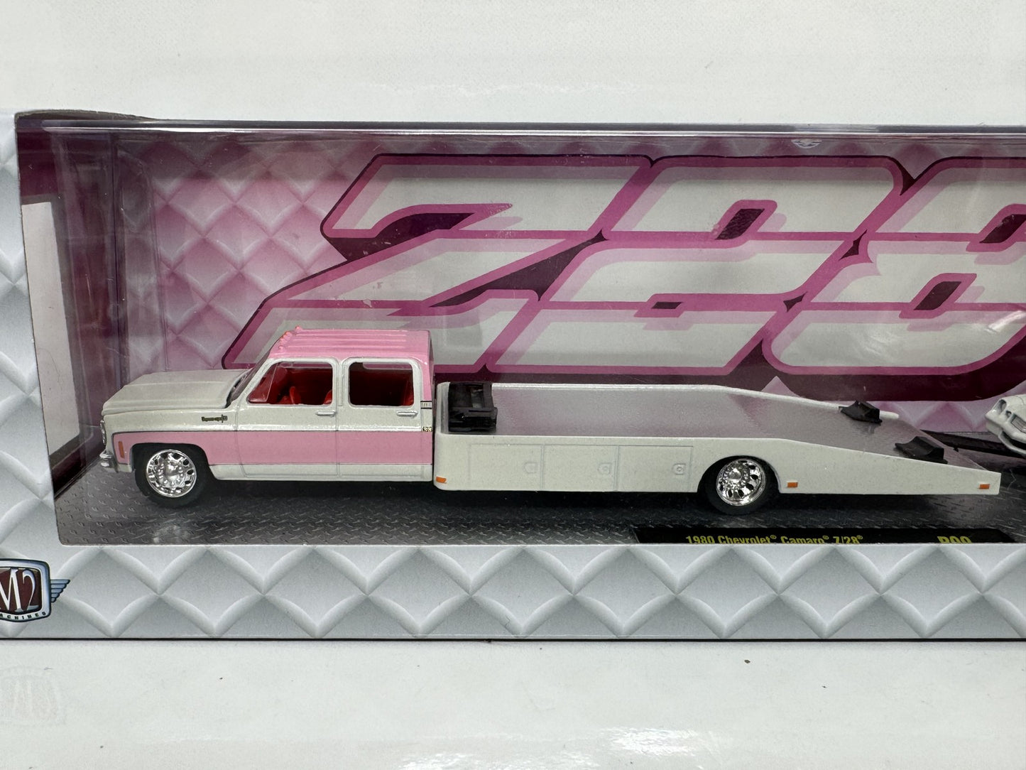 M2 Machines Z28 Chevrolet Camaro Z28 & Ramp Truck 1:64 Diecast