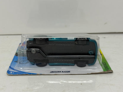 Hot Wheels Exotics Jaguar XJ220 1:64 Diecast Short Card
