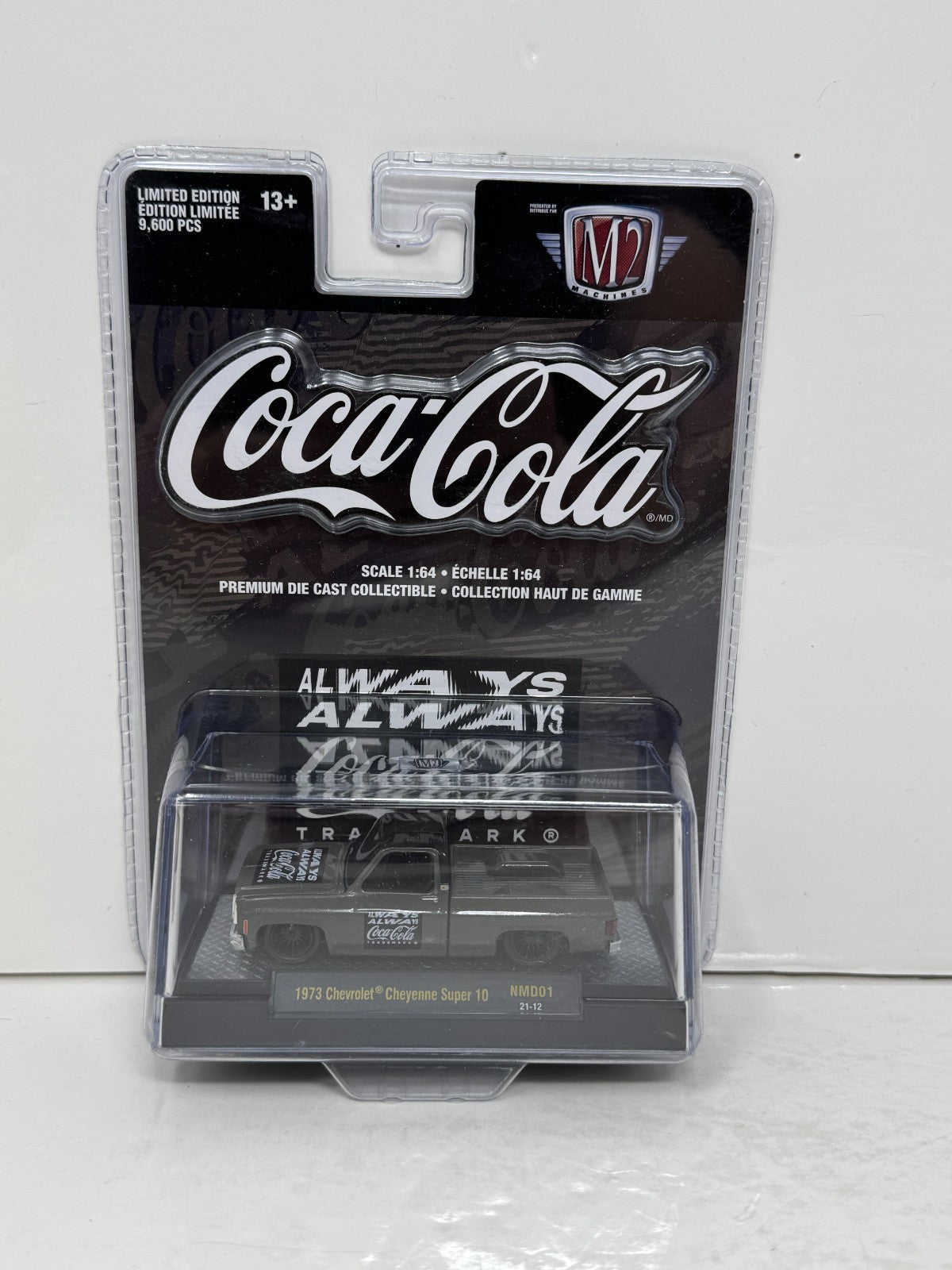 M2 Machines Coca-Cola 1973 Chevrolet Cheyenne Super 10 1:64 Diecast V2