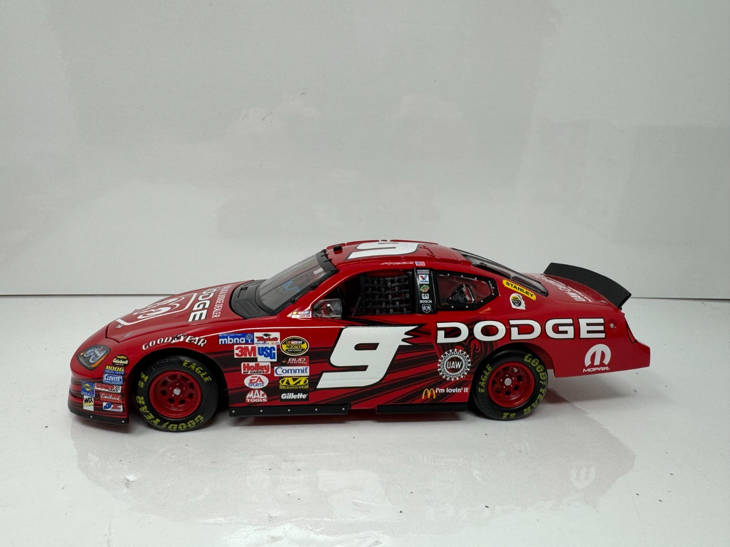 Action NASCAR Kasey Kahne #9 Hometown Edition 2005 Dodge Charger 1:24 Diecast